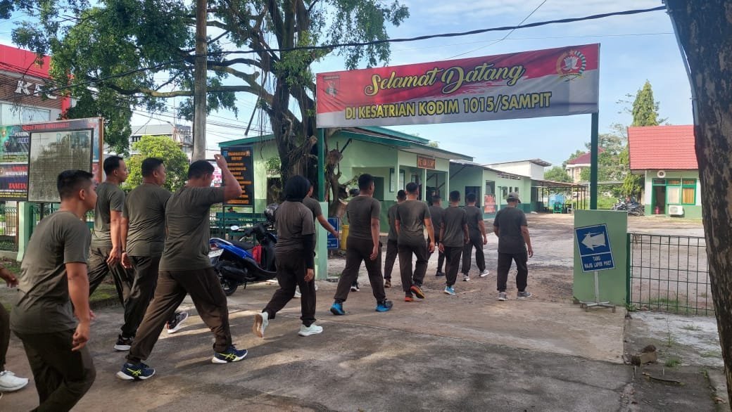 Guna Menjaga Kebugaran Prajurit, Kodim 1015/Sampit Gelar Olahraga Bersama