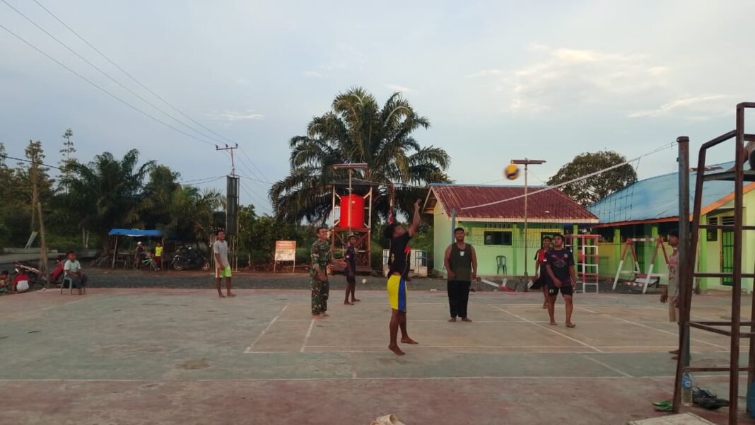 Lapangan Voli Jadi Ruang Kemanunggalan TNI-Rakyat