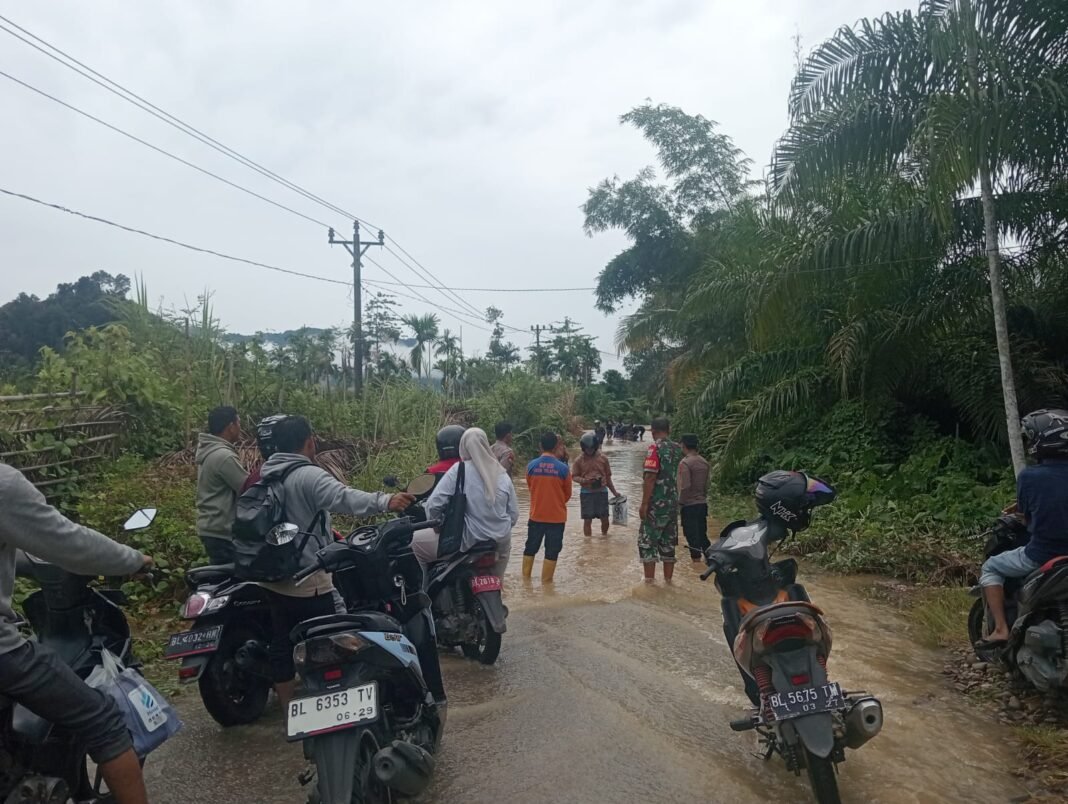 Pangdam IM Apresiasi Jajaran Korem 012/TU atas Respons Cepat Bantu Warga Saat Banjir