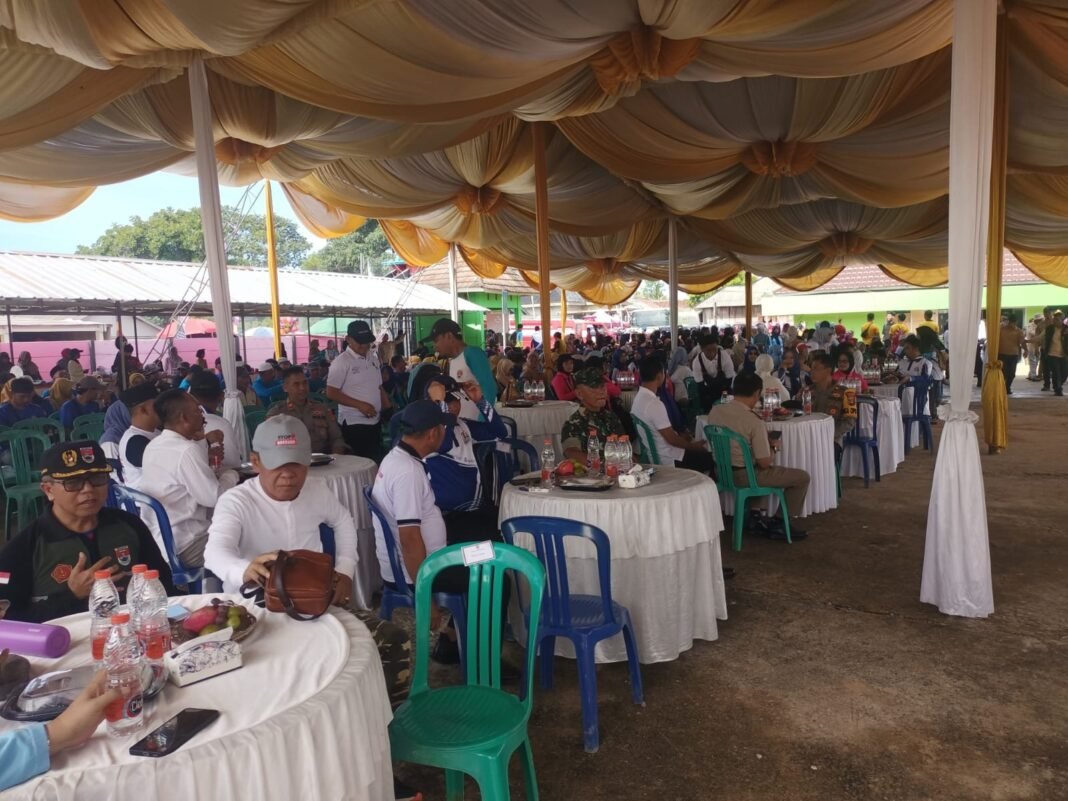 Mayor Arif Affuan Pabung Mesuji Hadiri Acara Festival Sungai Mesuji Dalam Rangka HUT ke-17 Kabupaten Mesuji