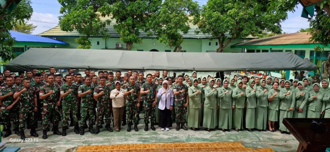 Penyuluhan Kesehatan oleh Tim Denkesyah Kendari di Kodim 1412 Kolaka