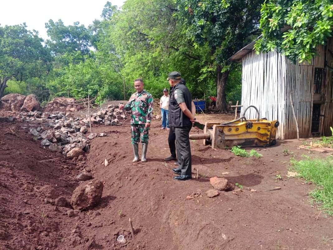Dandim Flores Timur Kunjungi Koperasi Merah Putih, Dorong Pemberdayaan Ekonomi Lokal