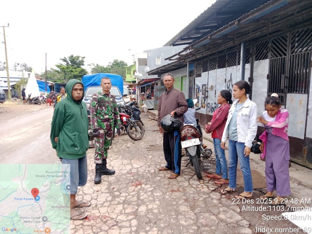 TNI Hadir di Pasar Kapan Mollo Utara: Penertiban dan Imbauan Keamanan untuk Warga