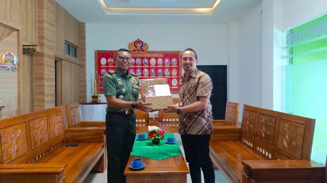 Kepala Cabang Bank Mandiri Klungkung Bertemu Dandim, Tingkatkan Sinergi Antar Instansi