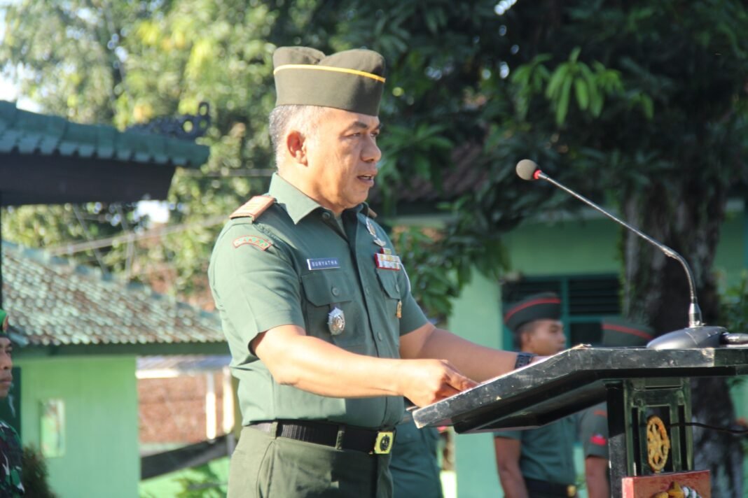 Membangun Ruang Kerja Nyaman: Pjs Pasilog Kodim Klungkung Ajak Personel Jaga Kebersihan
