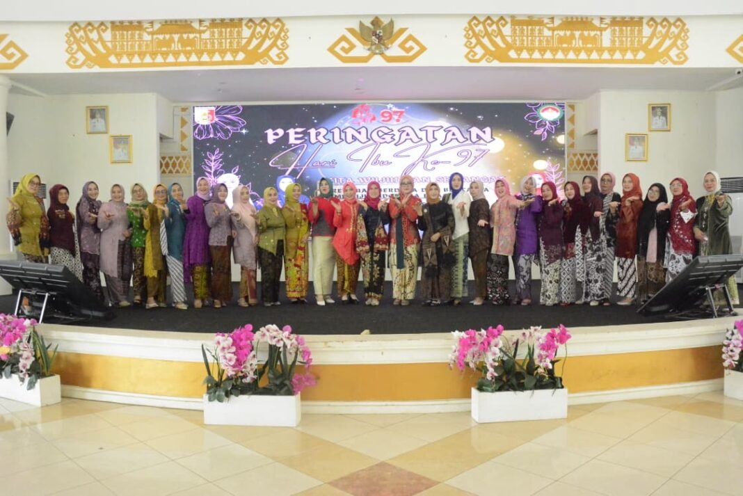 Peringatan Hari Ibu ke-97: Dandim Tulang Bawang dan Ketua Persit Sambut Perempuan Berdaya untuk Indonesia Emas 2045