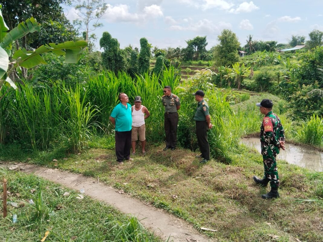 Letkol Sidik Pramono Tinjau Pembangunan Koperasi Desa di Selat untuk Perkuat Ekonomi Lokal
