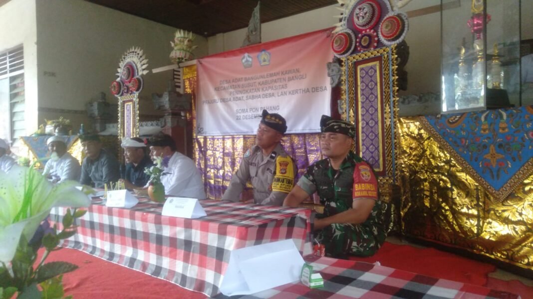 Mendorong Sinergi Masyarakat Adat, Babinsa Apuan Terlibat Aktif di Forum Peningkatan Kapasitas