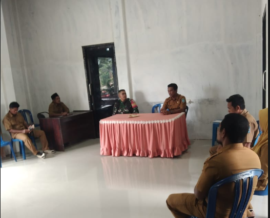 Upaya Sinergi Babinsa dan Bhabinkamtibmas Cegah Kenakalan Remaja di Desa Nowa