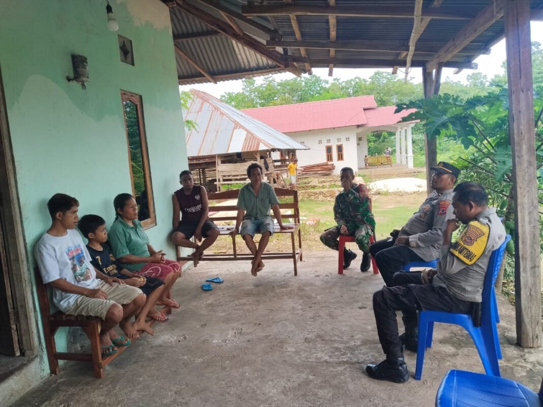 Sinergitas TNI-Polri dan Warga: Upaya Kuatkan Kamtibmas di Desa Malata