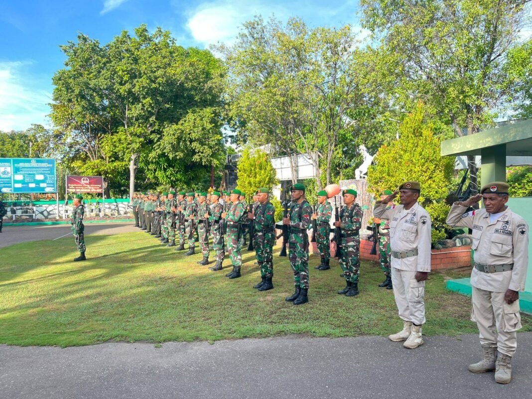 Awali Tahun 2026, Kasdim 1601/Sumba Timur Pimpin Upacara Bendera dengan Semangat yang Tinggi