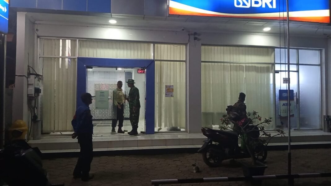 Patroli Bersama TNI dan Damkar: Meningkatkan Rasa Aman di Desa Dongi Sidrap