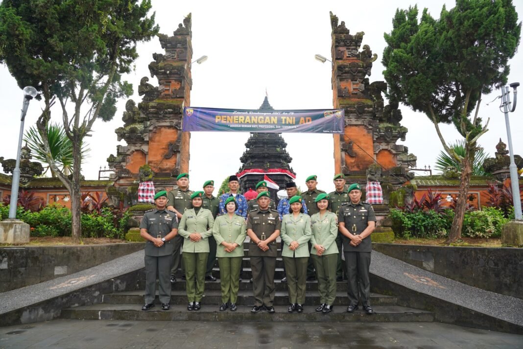 HUT ke-75 Penerangan TNI AD: Pendam IX/Udayana Gelar Ziarah Penuh Khidmat di Taman Makam Pahlawan