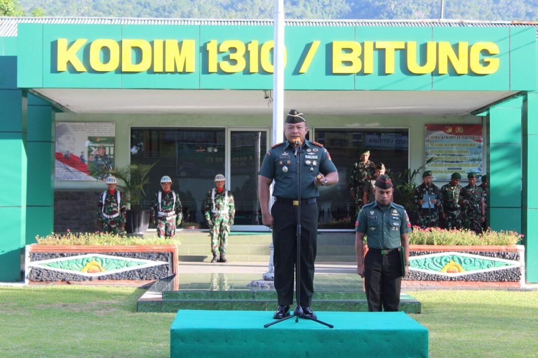 Dandim 1310/Bitung Ajak Prajurit Bijak Gunakan Media Sosial dalam Upacara 17-an