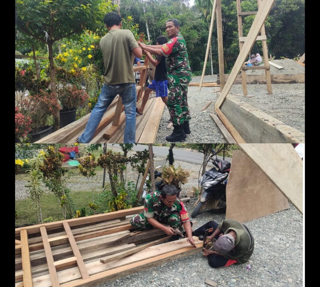 Babinsa Posramil 05/Pante Ceureumen Berkomitmen Membantu Warga Membangun Rumah di Wilayah