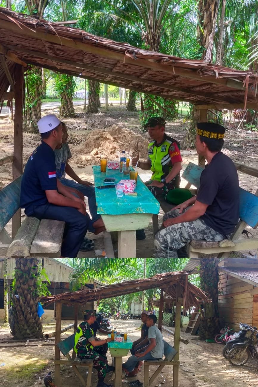 Manfaatkan Sawung Kebanggaan Babinsa, Sertu Rahmatul Maulid Sosialisasikan Penerimaan TNI AD 2026