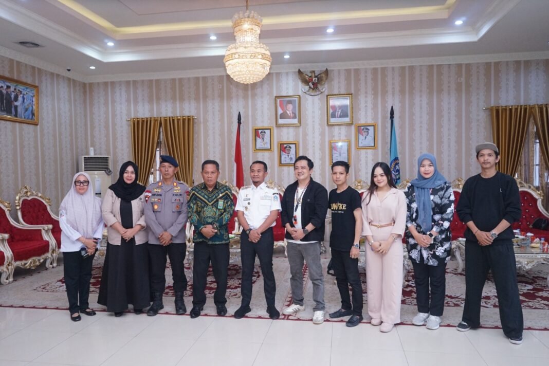 Audiensi Tim Produksi Film TUNGKE – Badik Tak Bertuan Bersama Bupati Bone, Siap Angkat Kehormatan Budaya Bugis