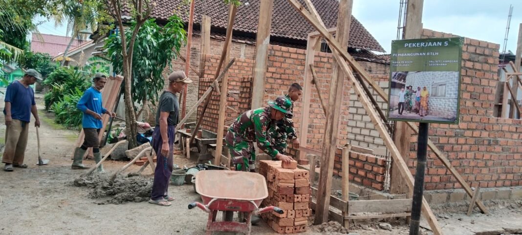 Pembangunan Rumah Layak di Desa Tanjung Rejo Melalui Program TMMD