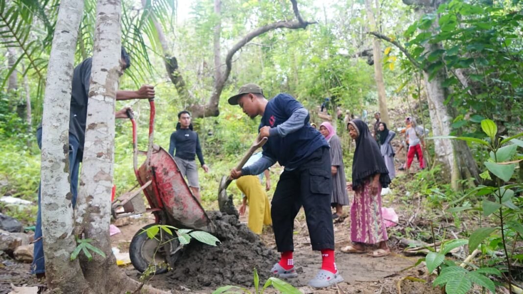 Kerja Sama Satgas TMMD dan Masyarakat Ciptakan Akses Air Bersih di Sambuli