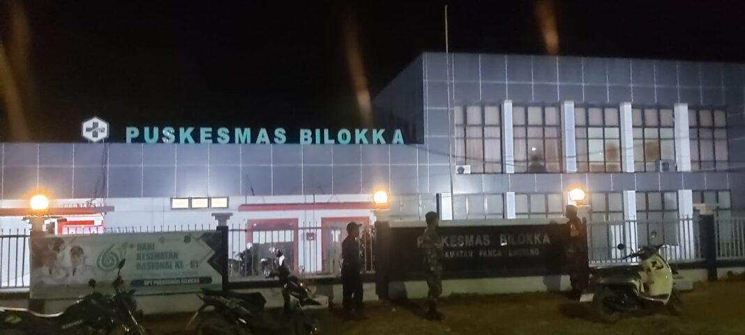 Sertu Isman Pimpin Patroli Siskamling dalam Upaya Jaga Keamanan Desa Corawali