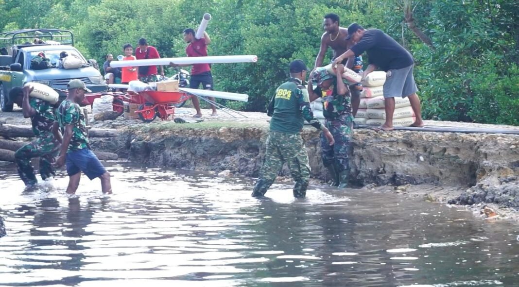 Semangat Gotong Royong dalam TMMD ke-127 di Kampung Sisir