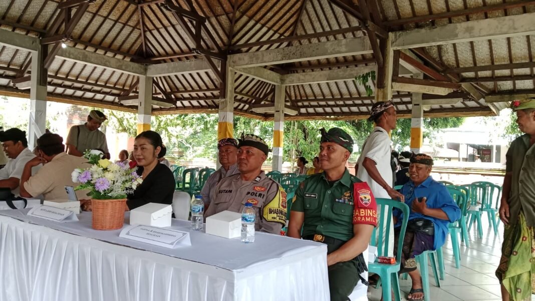 Bulan Bahasa Bali VIII: Babinsa Tusan Dorong Generasi Muda untuk Melestarikan Budaya Bali