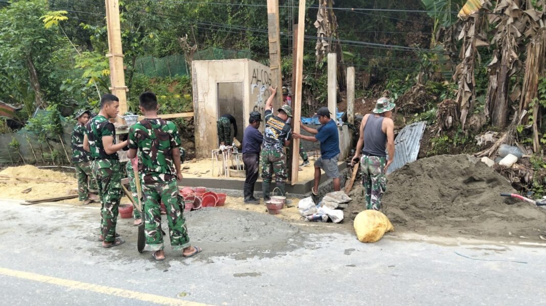 Prioritaskan Kualitas, Satgas TMMD 127 Jamin Pengerjaan Fasilitas MCK yang Optimal