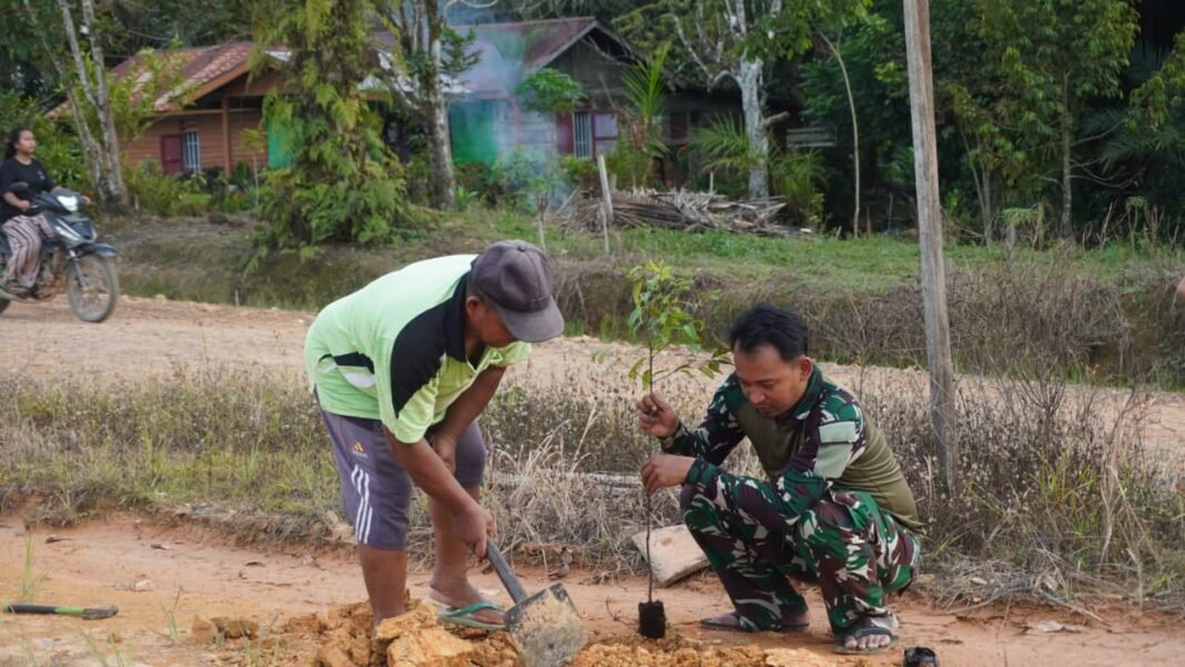 Satgas TMMD 127 Ajak Warga Berperan Aktif dalam Gerakan Penghijauan