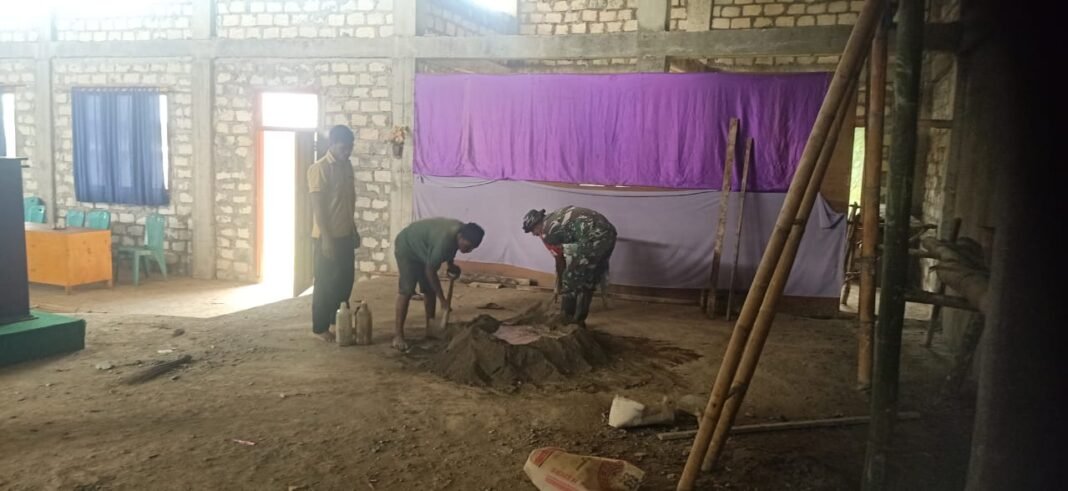 Sinergi TNI dan Warga dalam Pembangunan Rumah Ibadah di Sumba Tengah