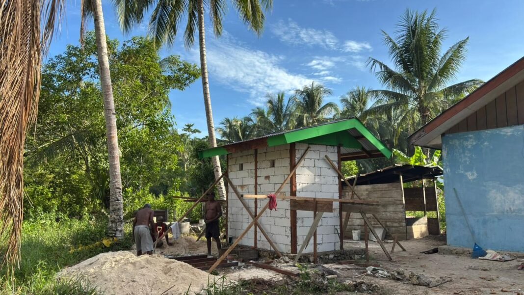 Progres Pembangunan MCK TMMD ke-127 Capai 25 Persen di Kaimana