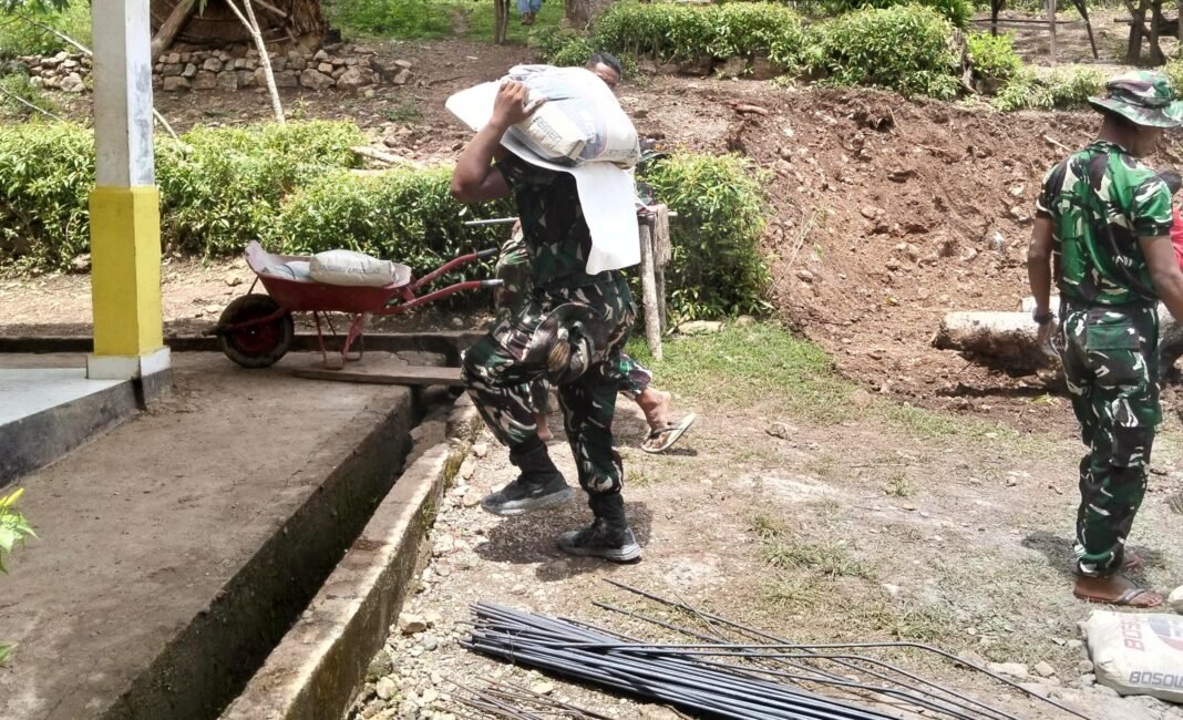 Satgas TMMD Kodim 1618/TTU Tunjukkan Komitmen Pembangunan Lewat Distribusi Material