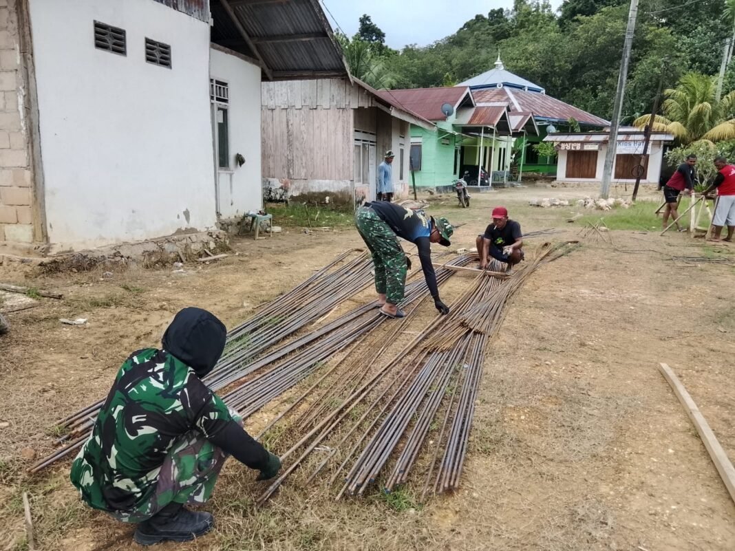 Dedikasi Prajurit TNI dalam Pembangunan Infrastruktur di Sambuli