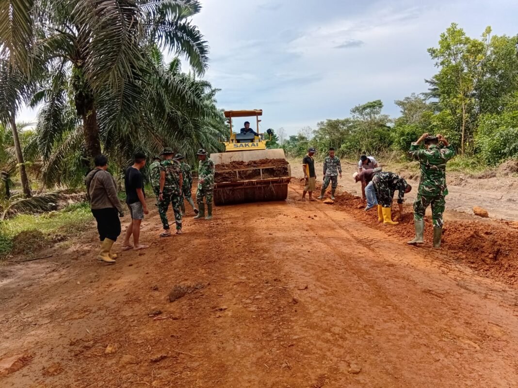 Satgas TMMD 127 Percepat Pembangunan Jalan Wonosari-Rukun Makmur dengan Progres 45 Persen