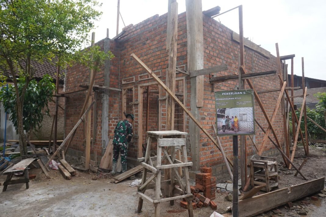 TMMD Kodim 0421/LS Berikan Harapan Baru di Bulan Ramadan untuk Ibu Siti Hamdiah