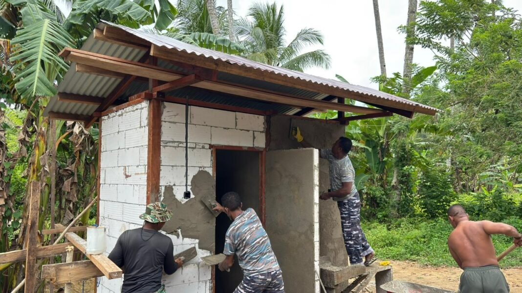 Kolaborasi TNI di Kaimana: Kodim 1804 dan Lanal Kaimana Segera Rampungkan Pembangunan MCK