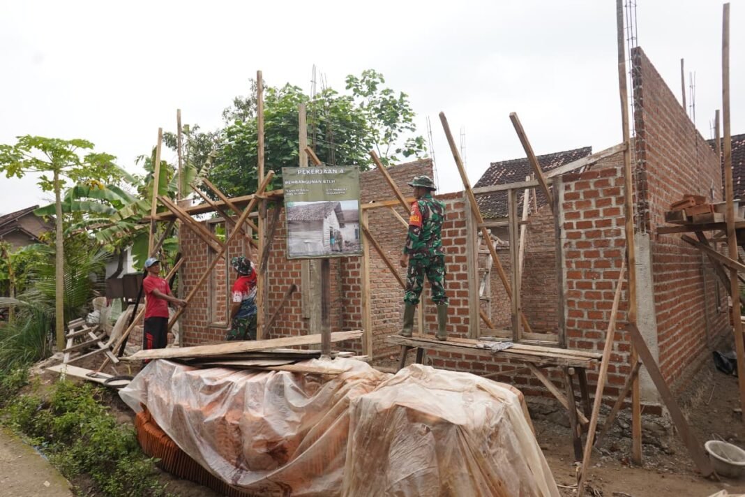 Menatap Harapan di Balik Pembangunan Rumah Bapak Ngadino