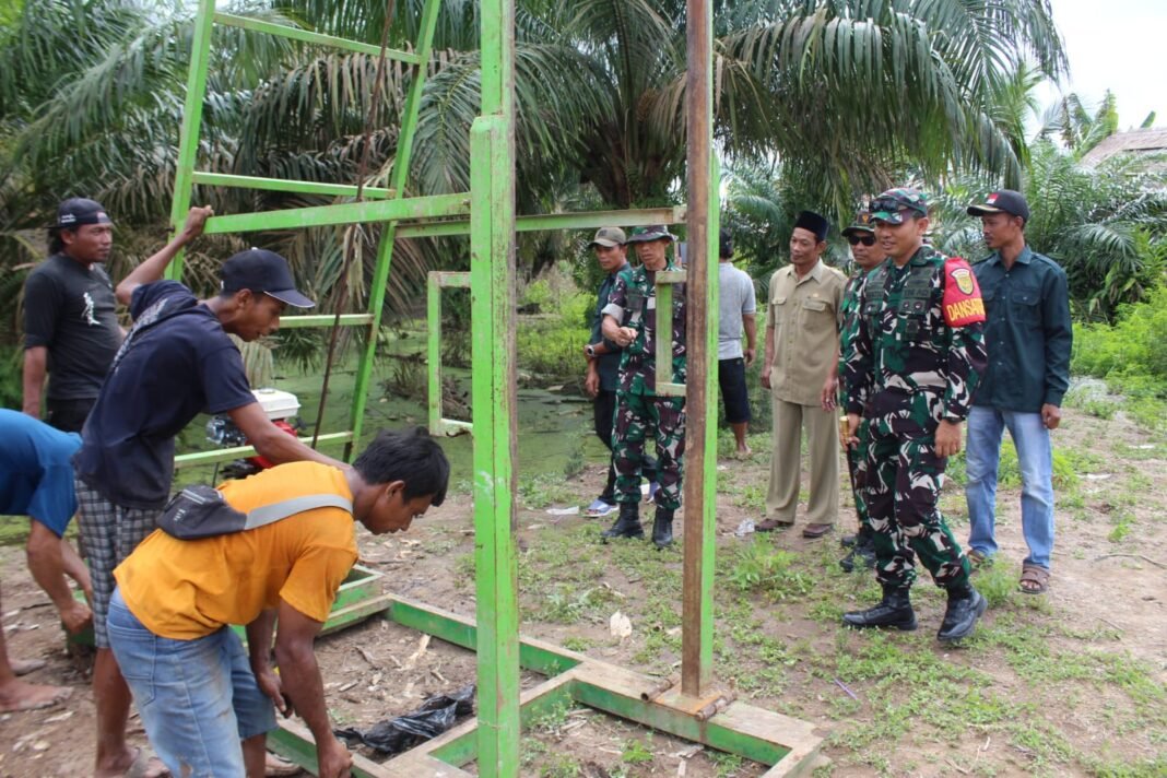 Dansatgas TMMD 127 Tinjau Pembangunan Sumur Bor di Banyuasin