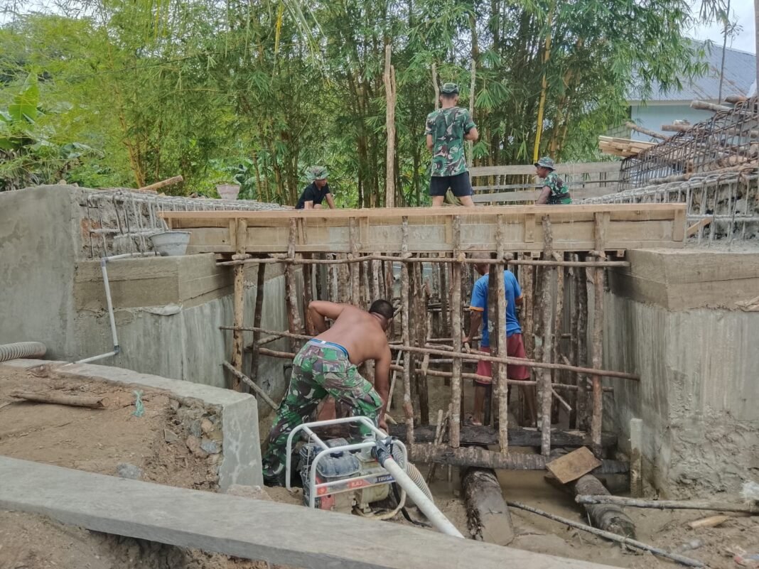 Percepat Konektivitas, Satgas TMMD 127 Kodim 1417/Kendari Terus Pembangunan Jembatan di Sambuli