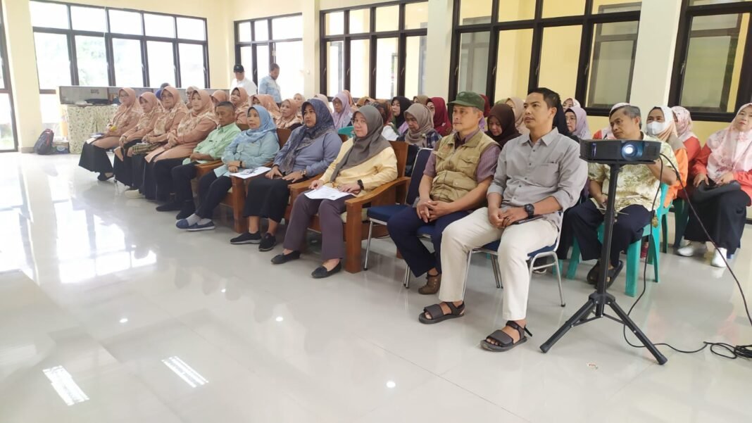 Kodim 0508/Depok Selenggarakan Penyuluhan Budi Daya Ikan di Kalimulya