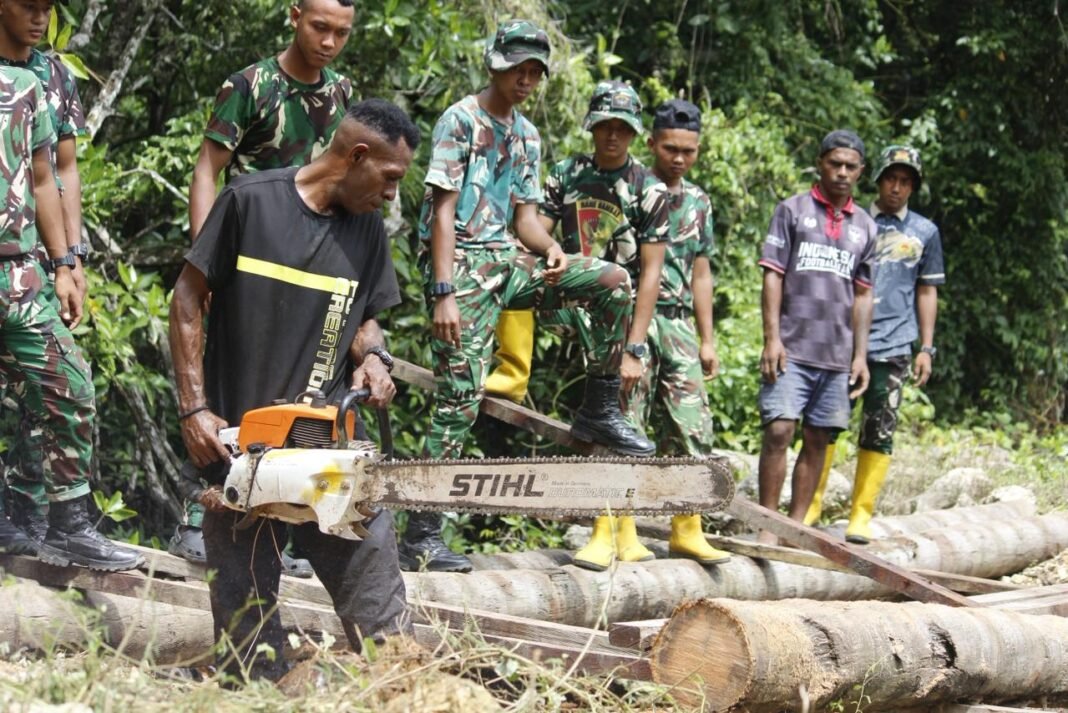 Satgas TMMD 127 Kodim 1804/Kaimana Tingkatkan Infrastruktur di Kampung Marsi