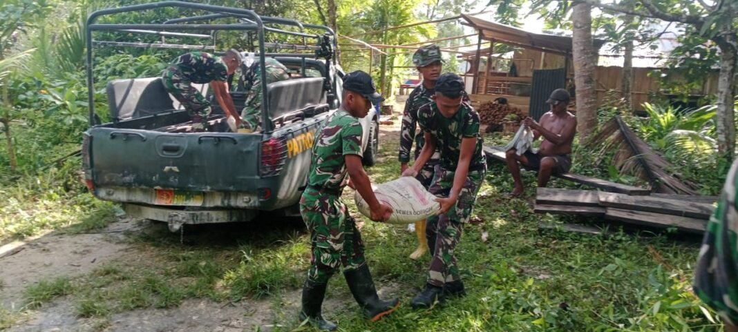 Perbaikan Jembatan Utama di Kampung Marsi oleh TMMD 127 Kodim 1804/Kaimana Capai 23%