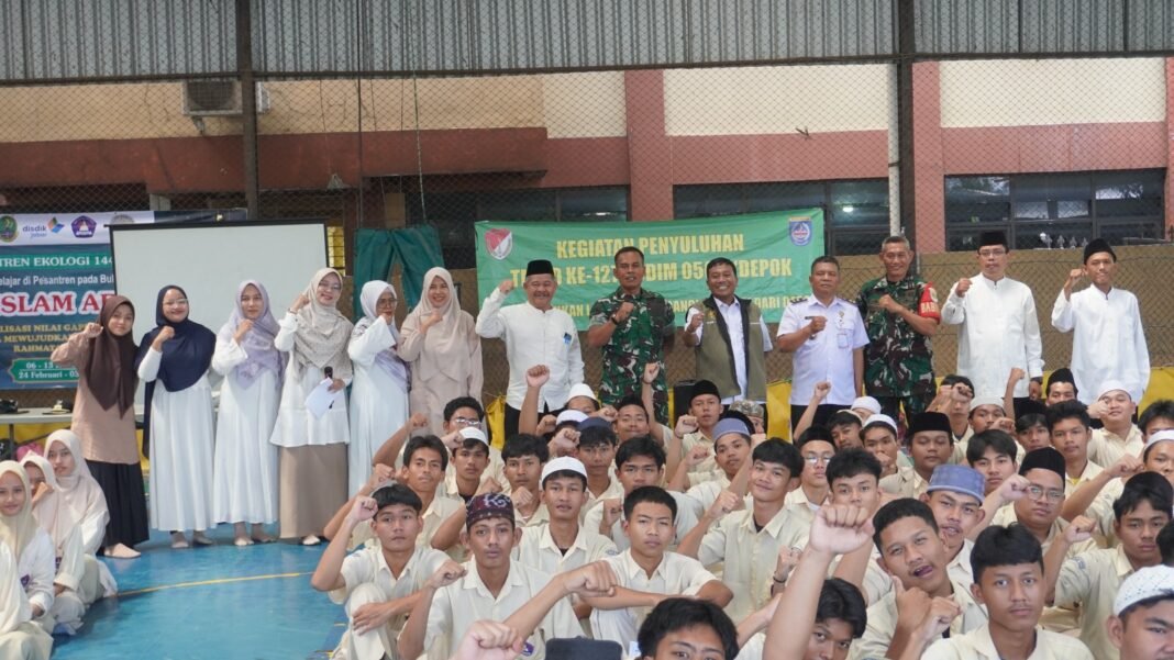 Penyuluhan Bahaya Narkoba di SMK Islam Arridho Cilodong: TMMD ke-127 Berikan Edukasi kepada Siswa