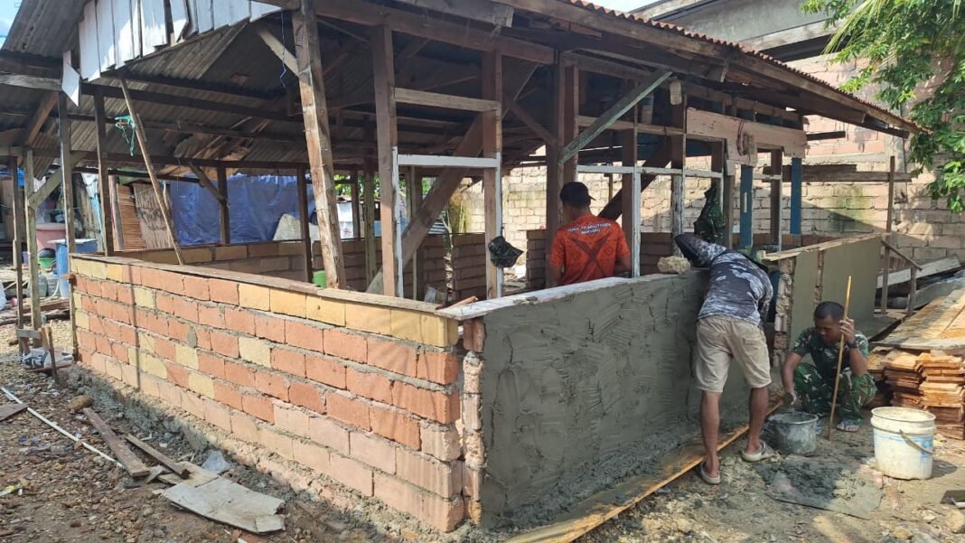 Satgas TMMD 127 Kendari Percepat Progres Pembangunan RTLH di Petoaha