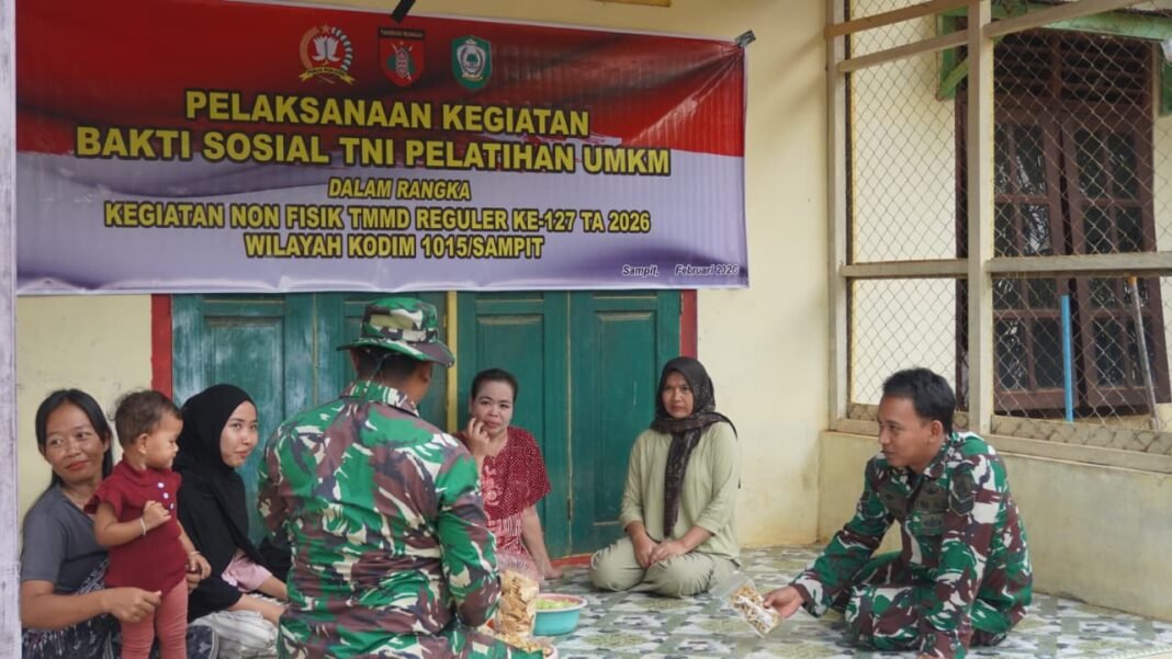 Pendampingan Satgas TMMD Ke-127 Tingkatkan Produksi Kripik Tempe dan Pare di Desa Bukit Indah