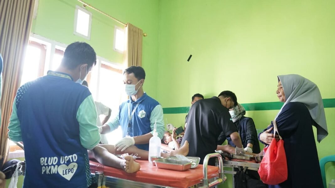 TMMD 127 Kodim 1417/Kendari Selenggarakan Sunatan Massal sebagai Bentuk Kepedulian Sosial TNI