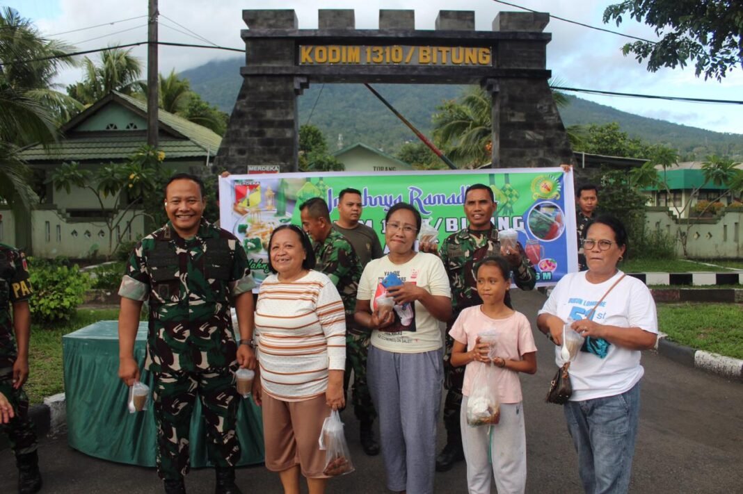 Kepedulian Kodim 1310/Bitung: Berbagi Takjil di Bulan Ramadhan