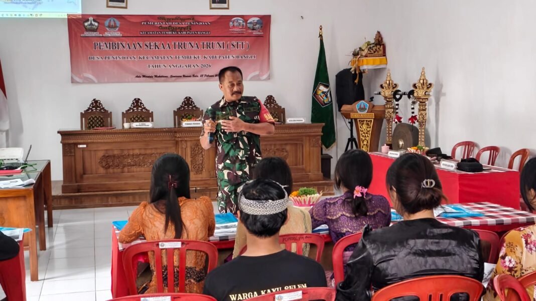 Babinsa Peninjoan Adakan Pembinaan Wawasan Kebangsaan untuk Generasi Muda