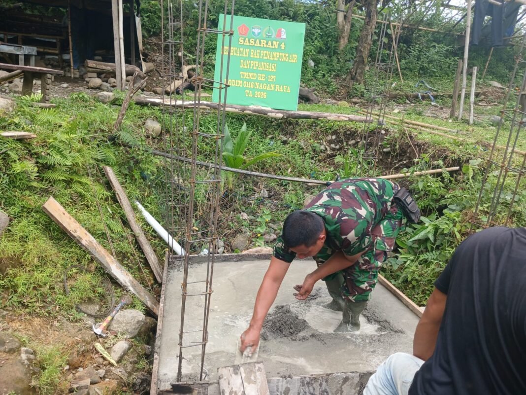 Program Air Bersih TMMD di Desa Ujong Blang Masuki Tahap Pengecoran