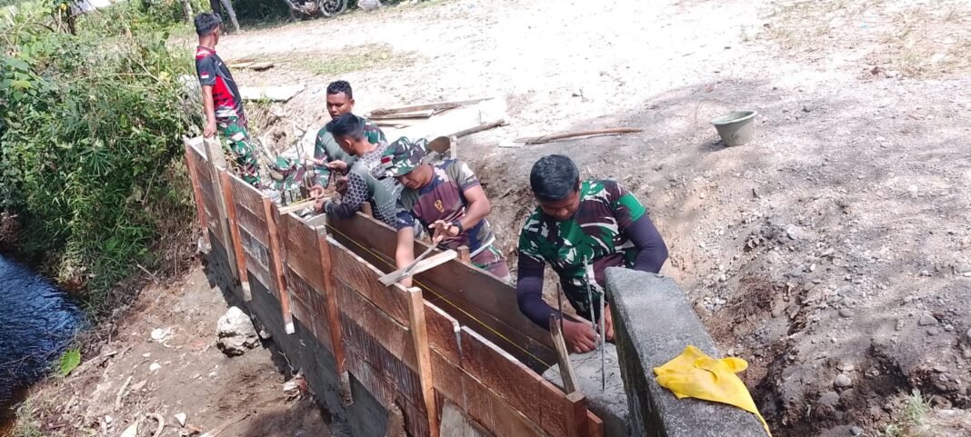 Keringat yang Menjadi Fondasi, TMMD Bangun Asa di Woyla