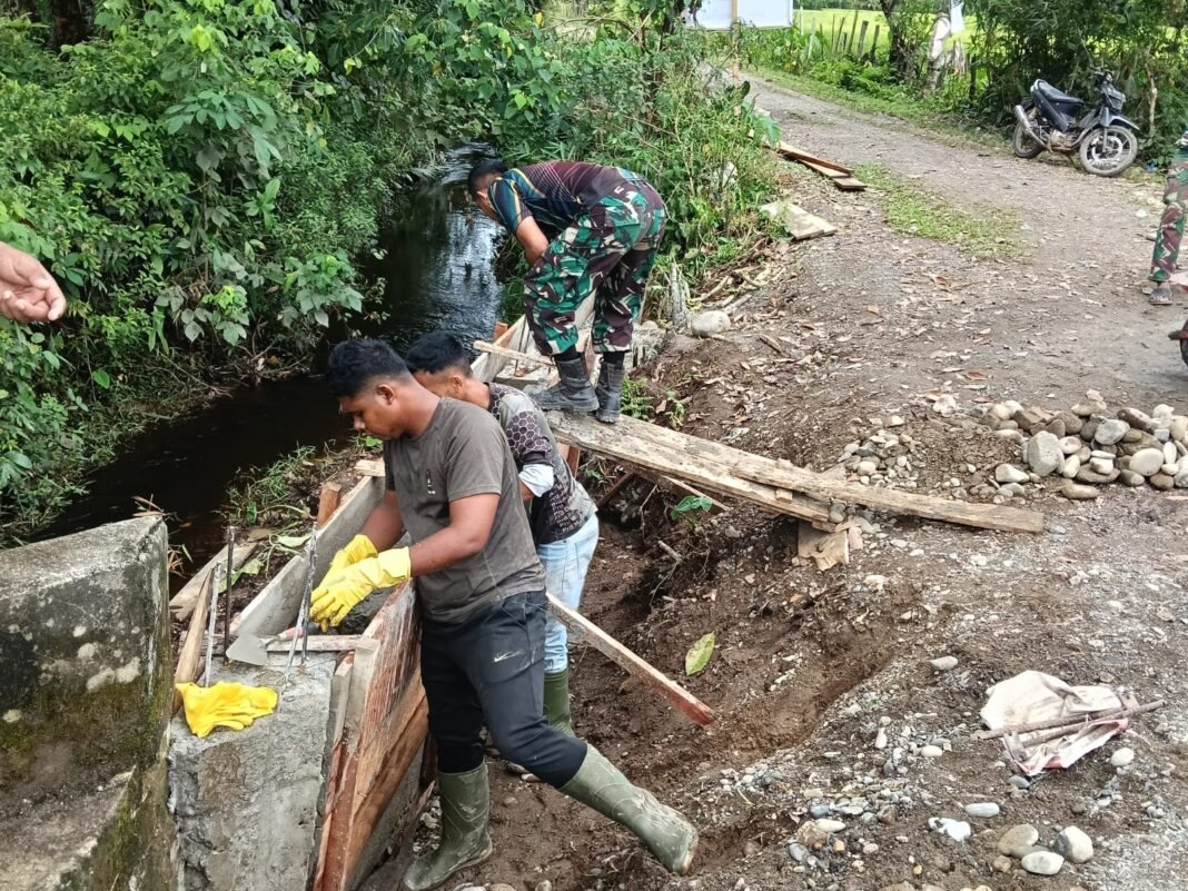 Tak Kenal Lelah Bangun Wingwall